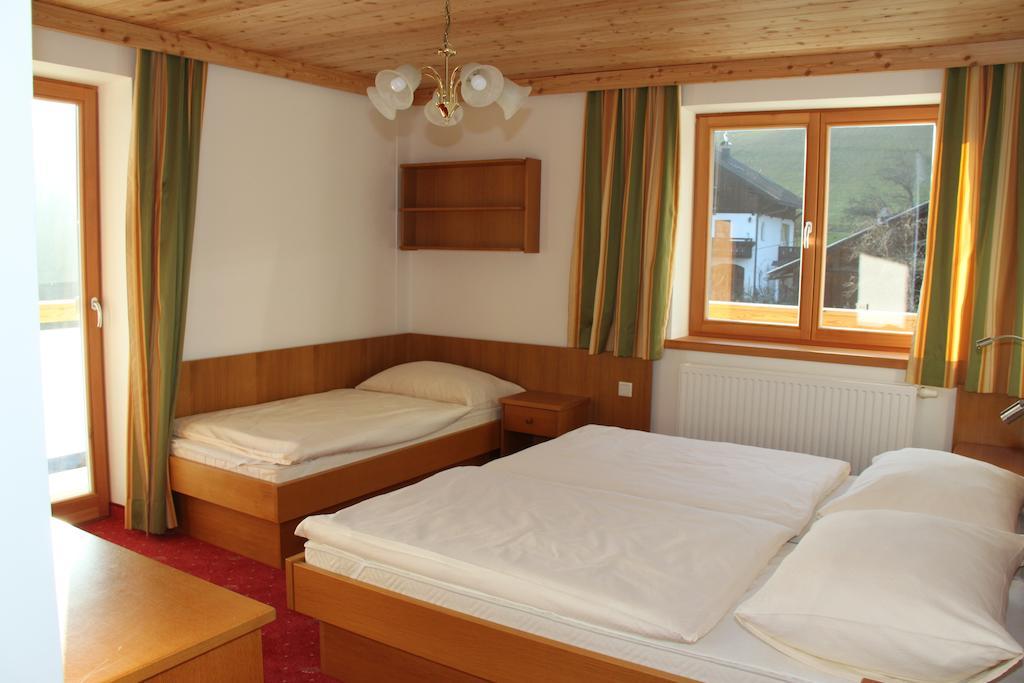 Pension Christina Unterach am Attersee Room photo